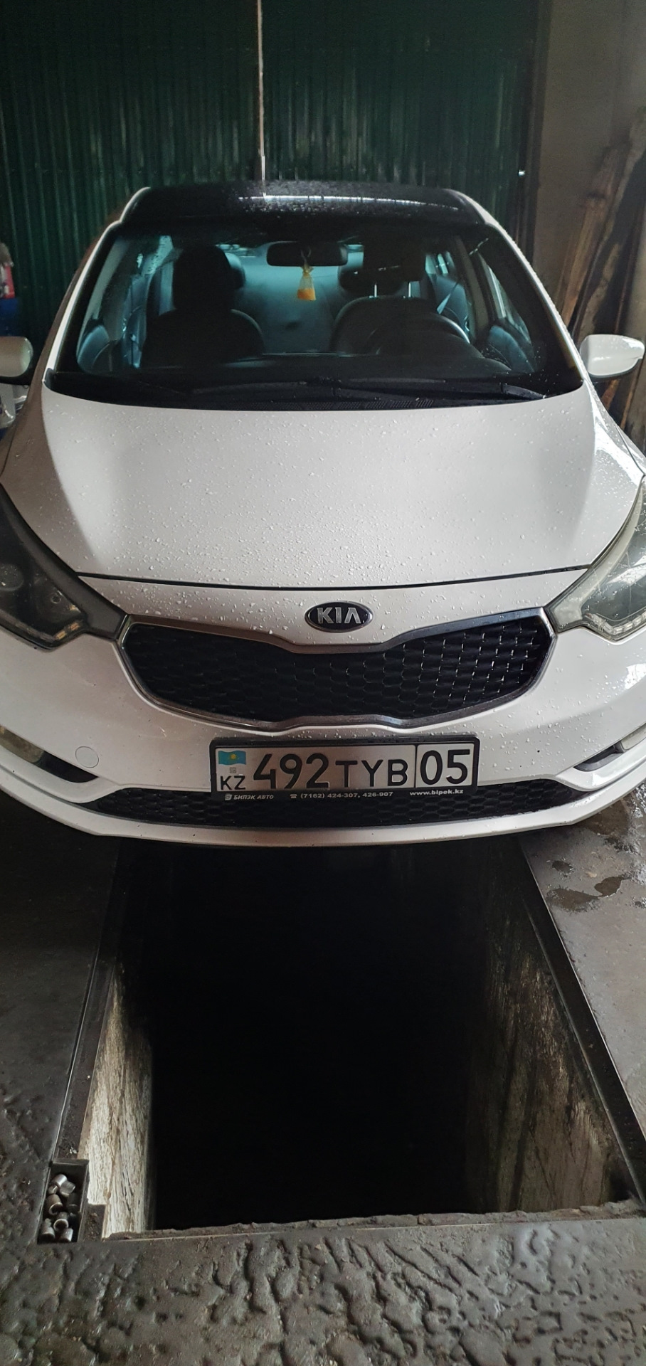 Первая запись, замена масло в двс, в каробкеи замена воздушного и ...