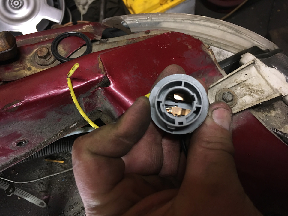 Габариты+поворотники как на американце. — Lada 21111, 1,5 л, 1999 года ...