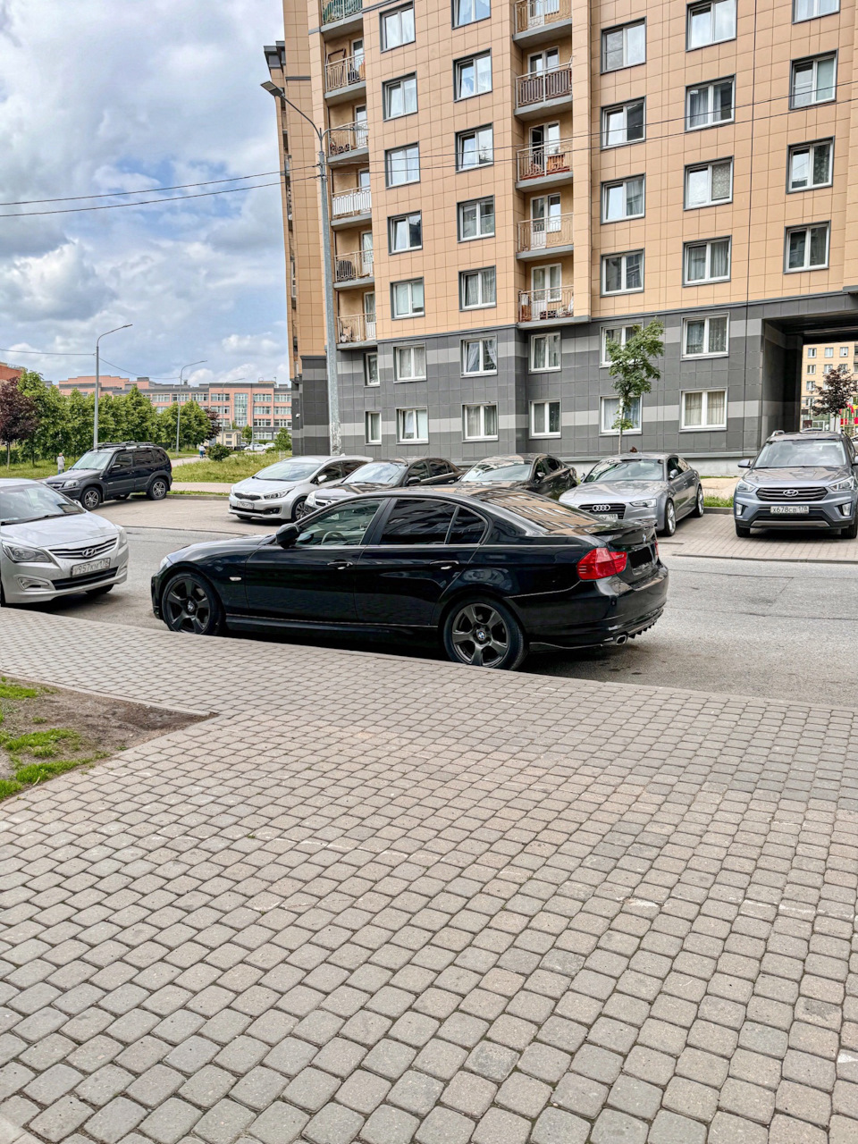 Скрип уплотнителей задних дверей BMW E90 — BMW 3 series (E90), 2 л ...