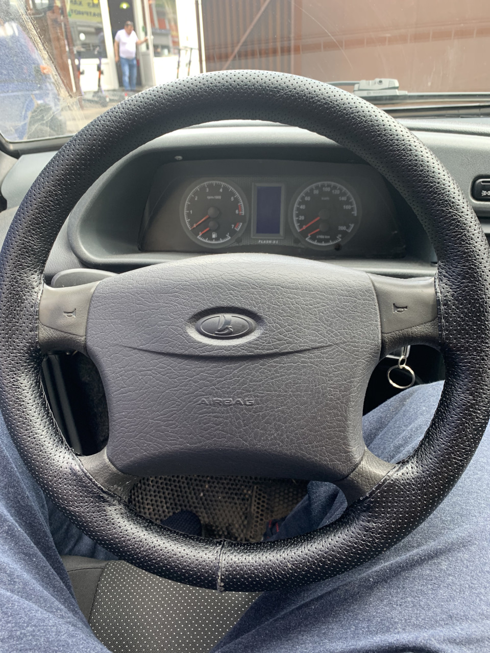 Руль Приора 2 — Lada 2114, 1,6 л, 2012 года | аксессуары | DRIVE2