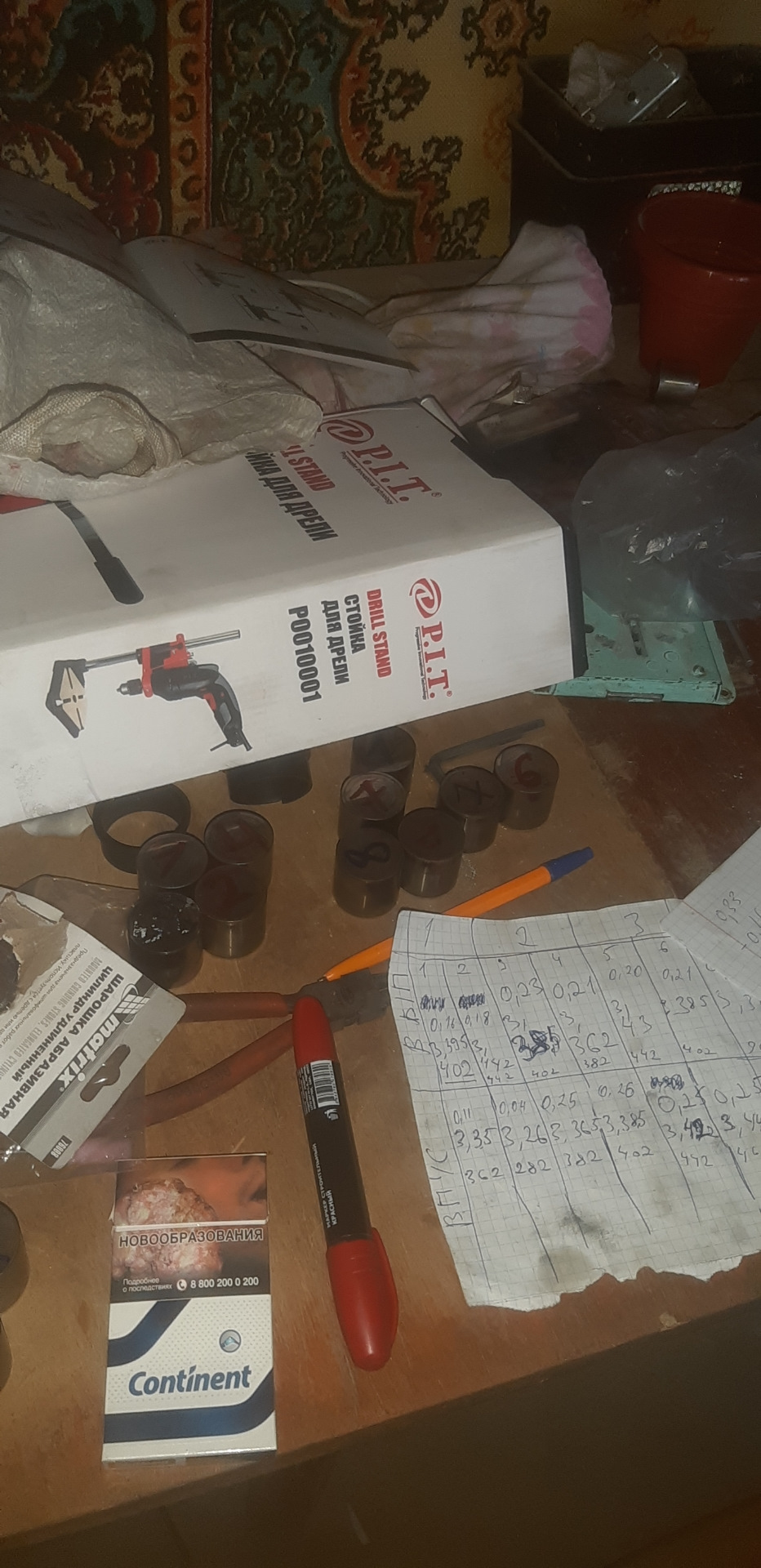 Зазоры промерены и промерены стаканы начало подготовки к шлифовке — Ford Focus Sedan II. Запчасти на фото: 0002008, SS558, 173248B