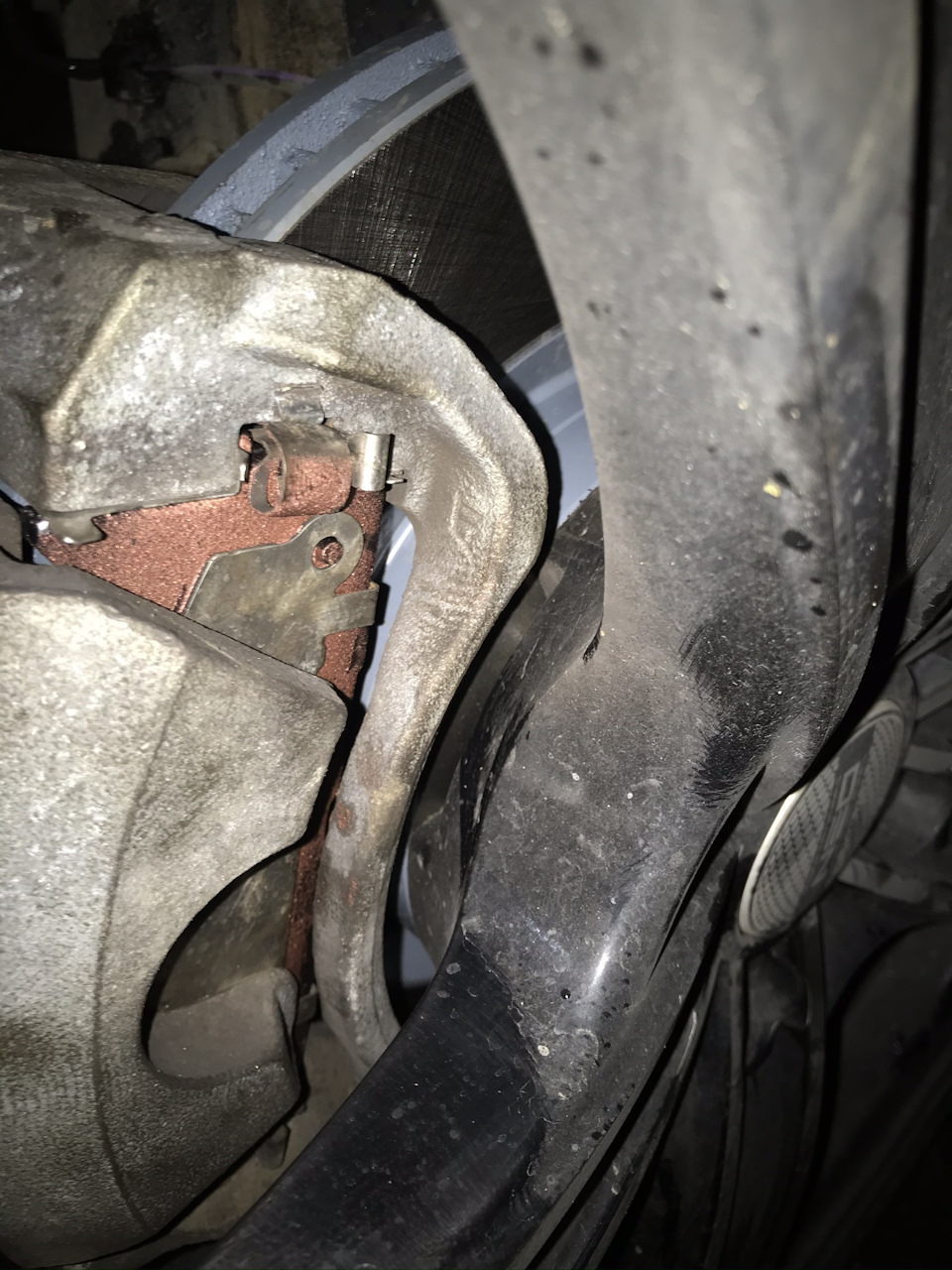 Потекла сучка… — LADA Гранта, 1,6 л., 2018 года | поломка | DRIVE2