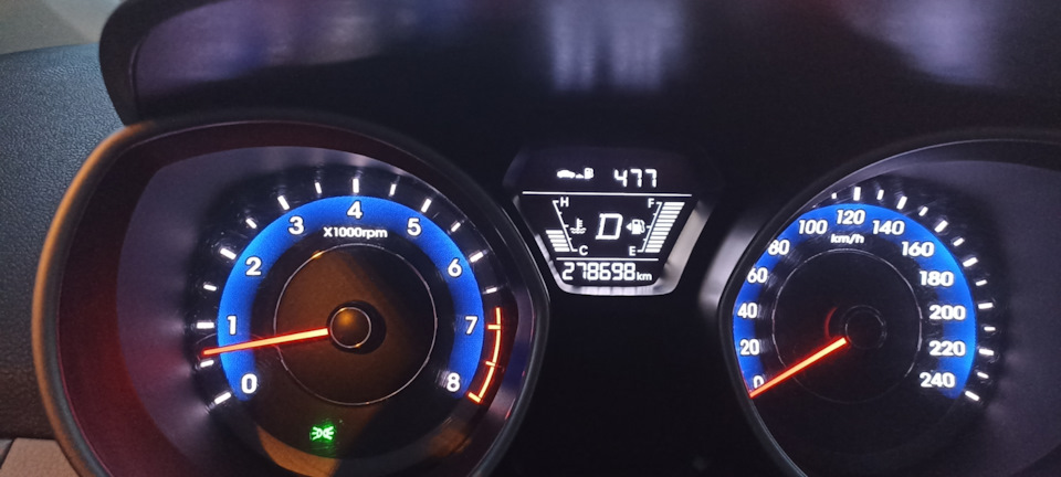 Расход топлива — Hyundai Elantra (5G), 1,8 л, 2014 года | наблюдение ...