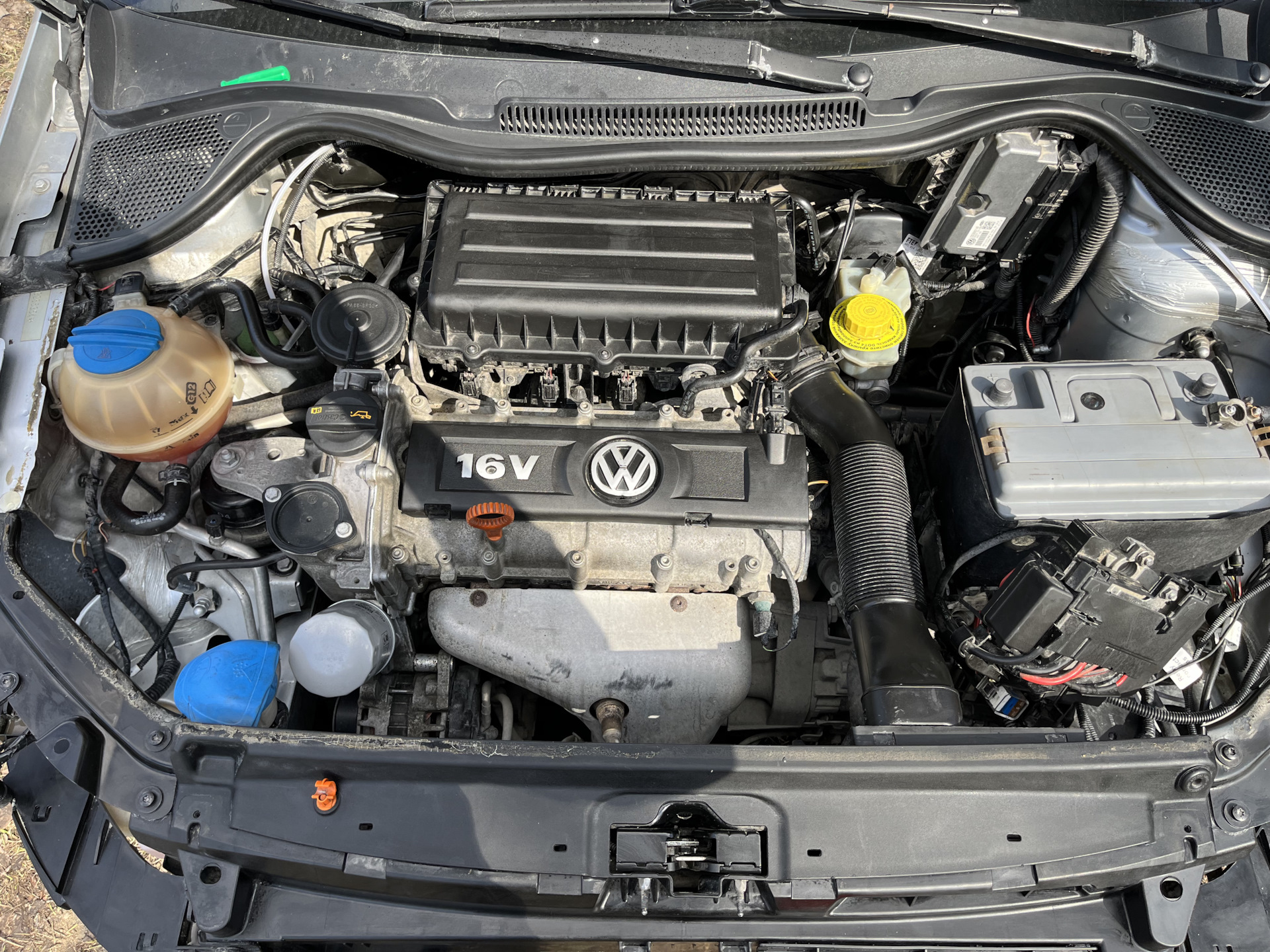 Бампер Polo HB — Volkswagen Polo Sedan, 1,6 л, 2012 года | стайлинг ...