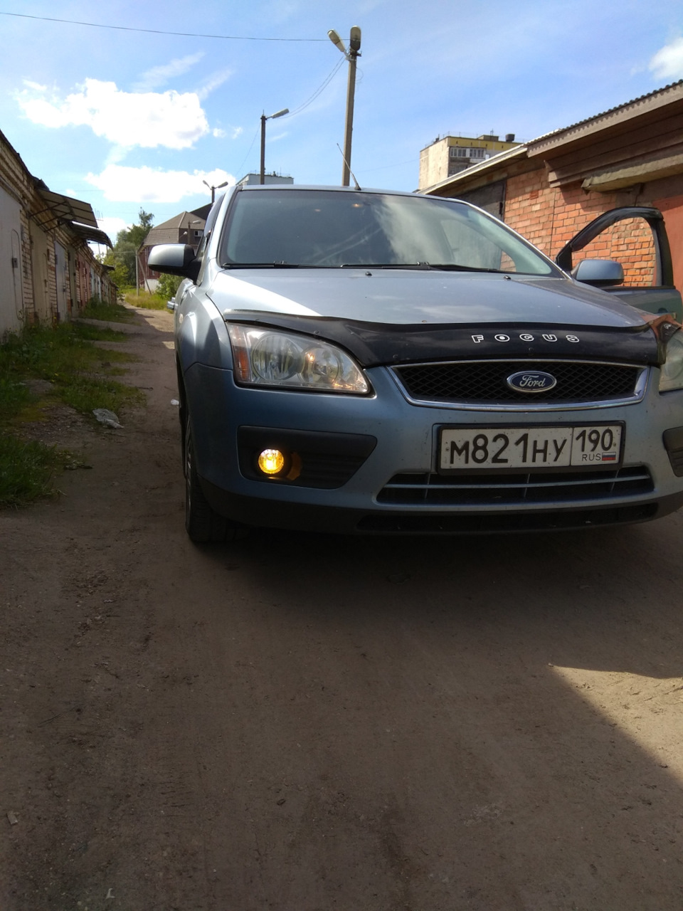 ПТФ — Ford Focus II Hatchback, 1,6 л, 2005 года | запчасти | DRIVE2