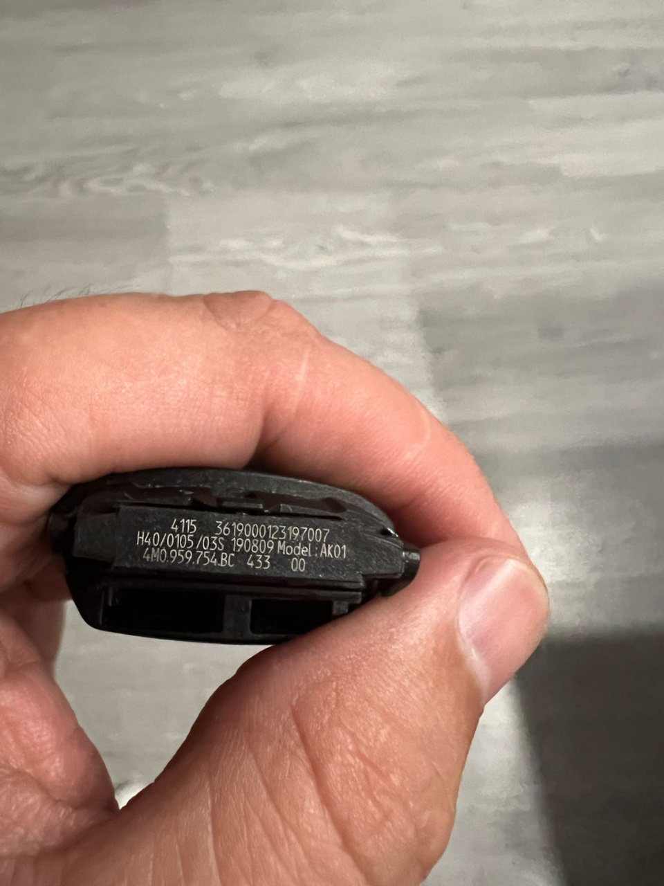Ключ — Audi A4 (B9), 2 л, 2019 года | запчасти | DRIVE2