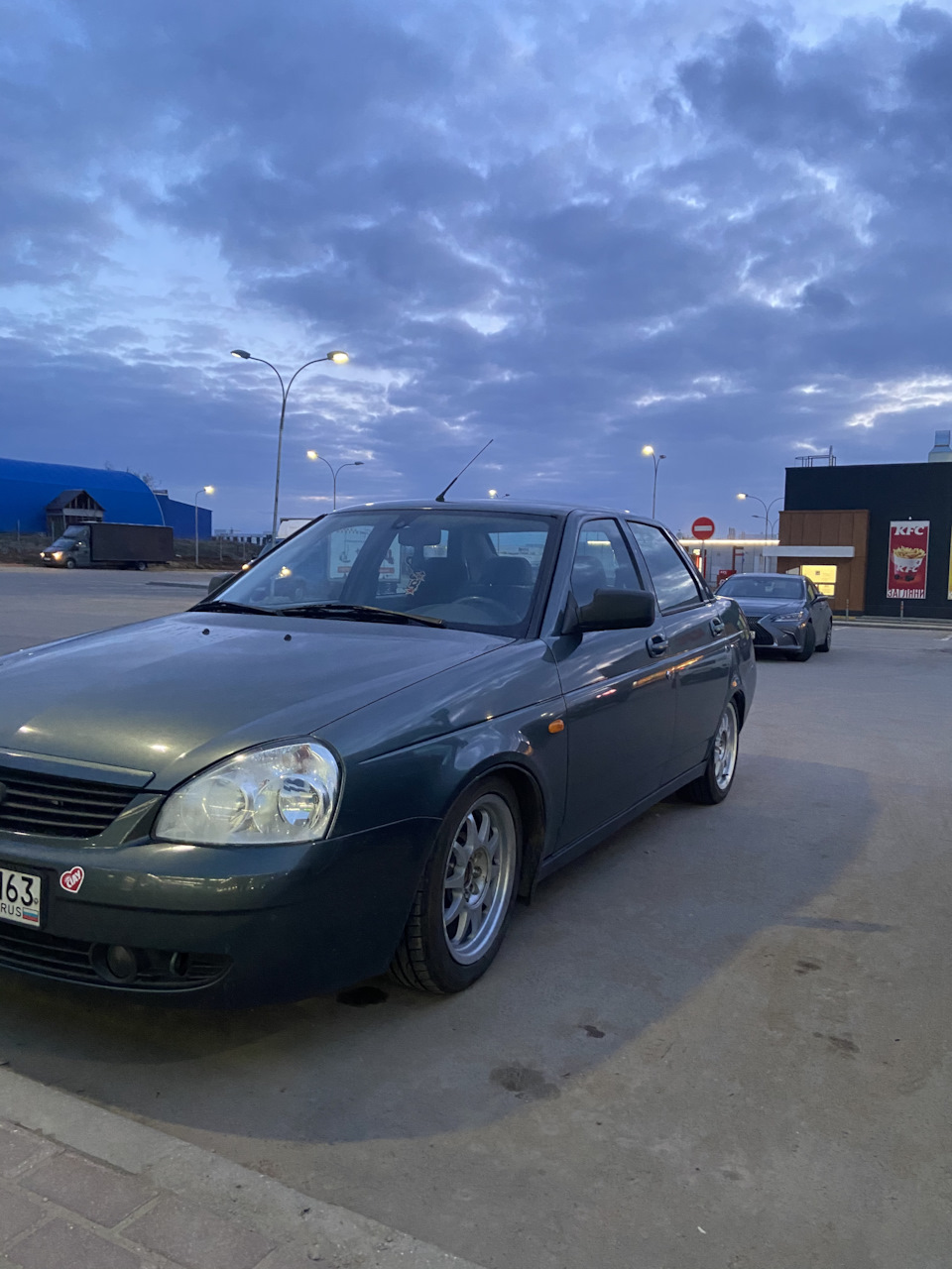 Записки сумасшедшего — Lada Приора седан, 1,6 л, 2010 года | просто так ...