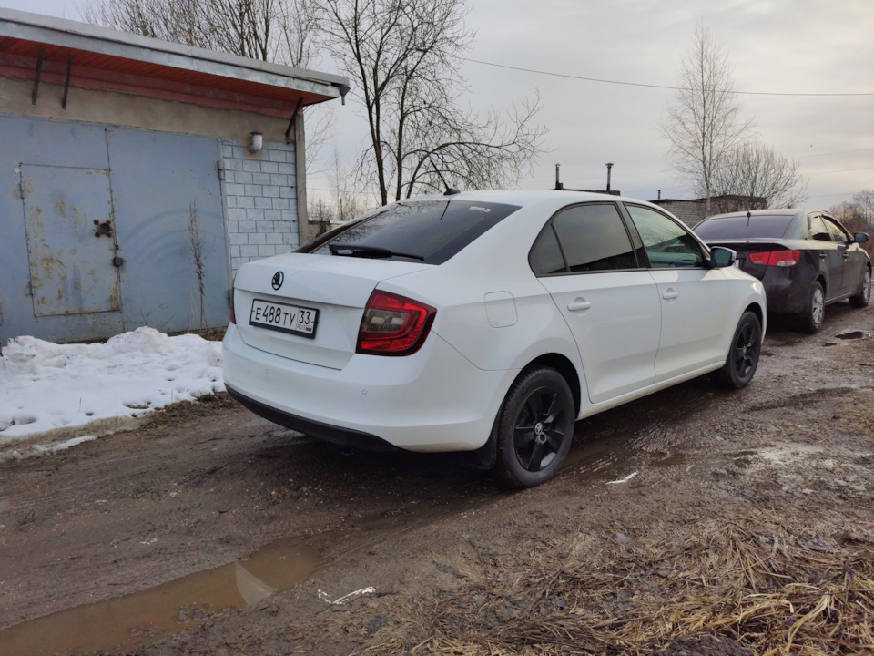Поставил лето 195/60 R15 Michelin Energy XM2 88H — Skoda Rapid (1G), 1 ...