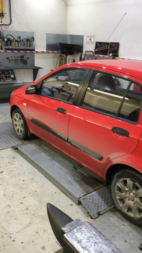 Масло для hyundai getz. Масло для hyundai getz. Допуск масла хендай гетц 1. Допуск масла хендай гетц 1. Дата розлива масла hyundai.