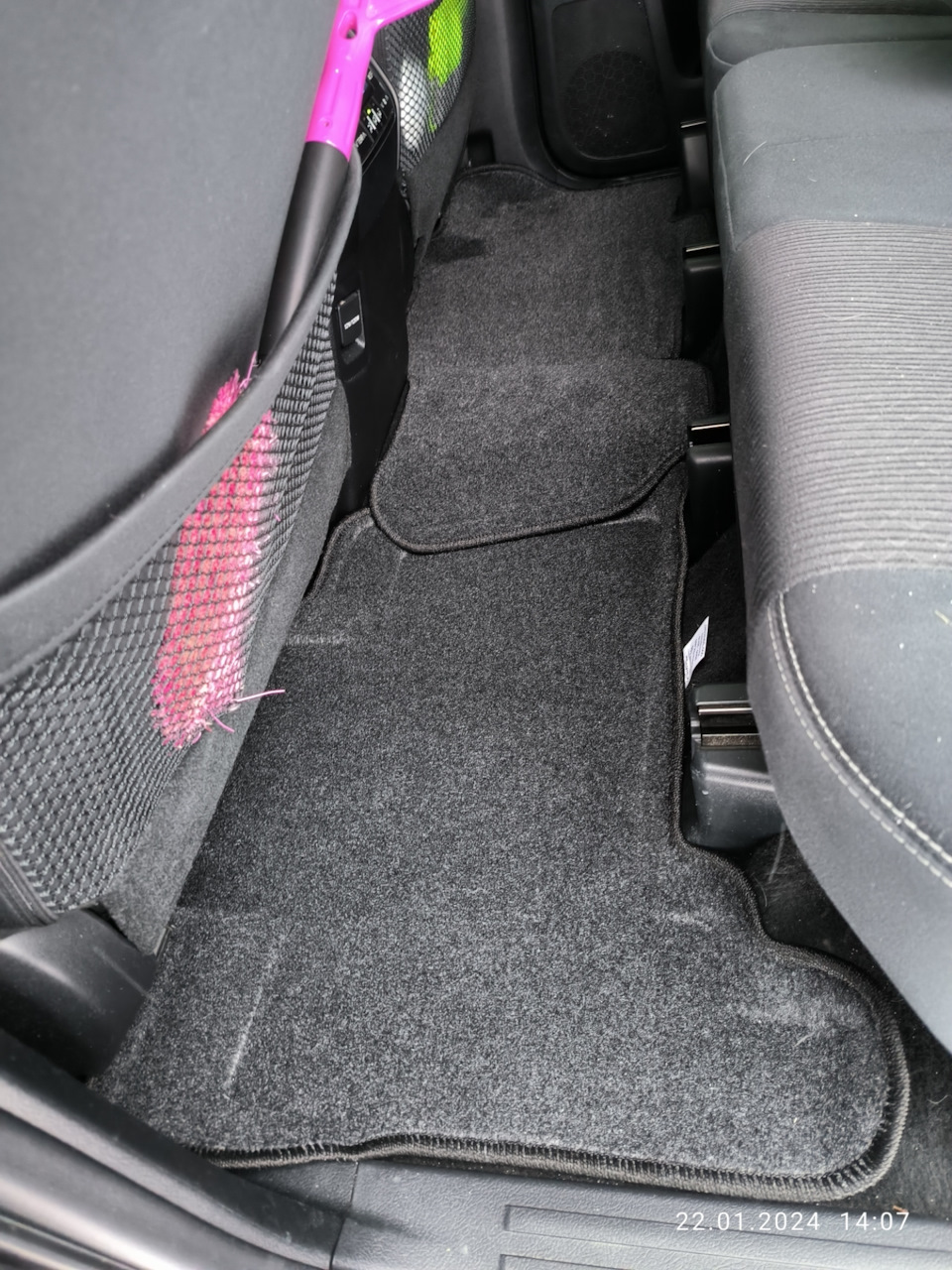 Toyota prado 150 вес. Приборная панель toyota land cruiser prado 150. Land cruiser prado 200 характеристики. Prado 150 приборная панель бензин. Land cruiser prado расход топлива.