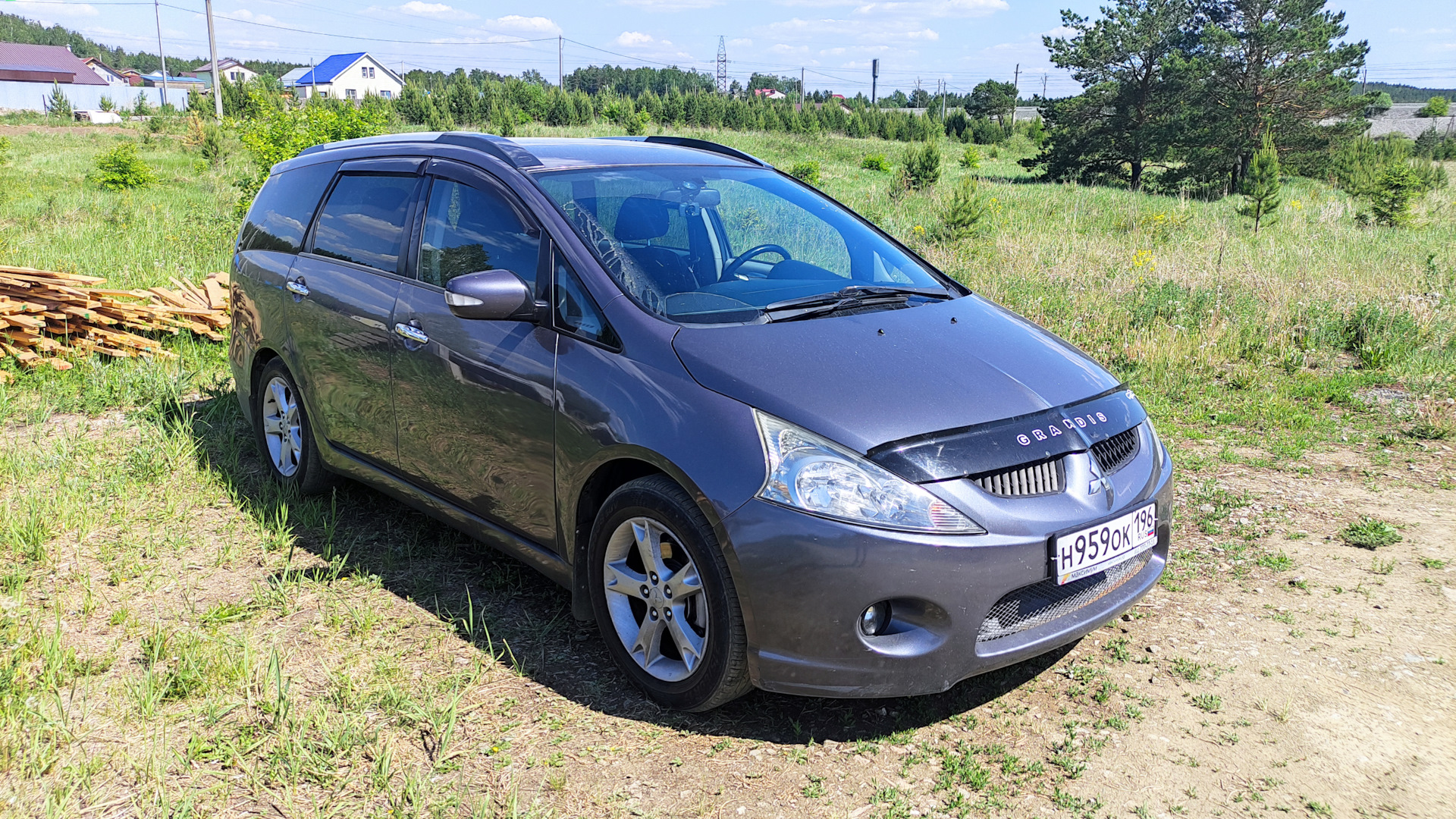 Купить Mitsubishi Grandis Б У