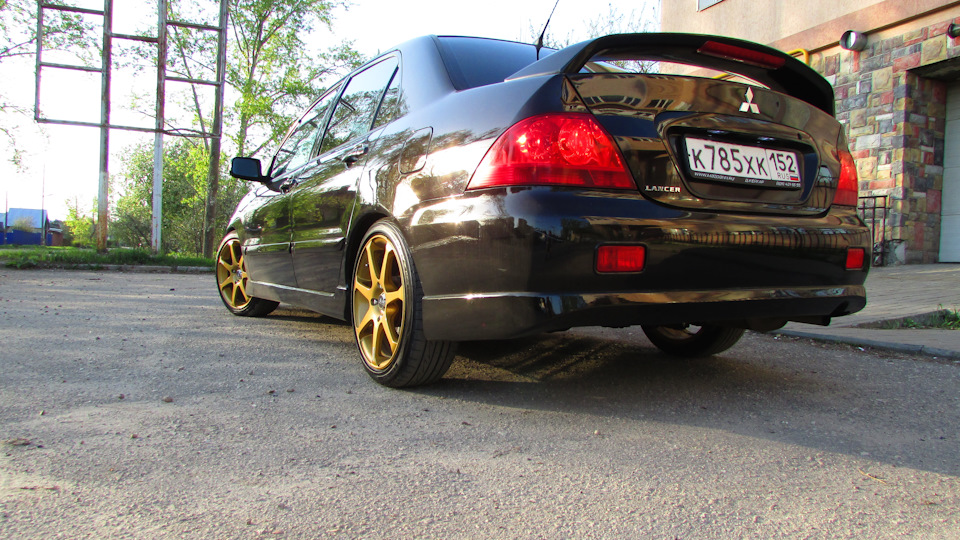 Где взять плюс, который появляется при зажигании в Lancer 9 ...