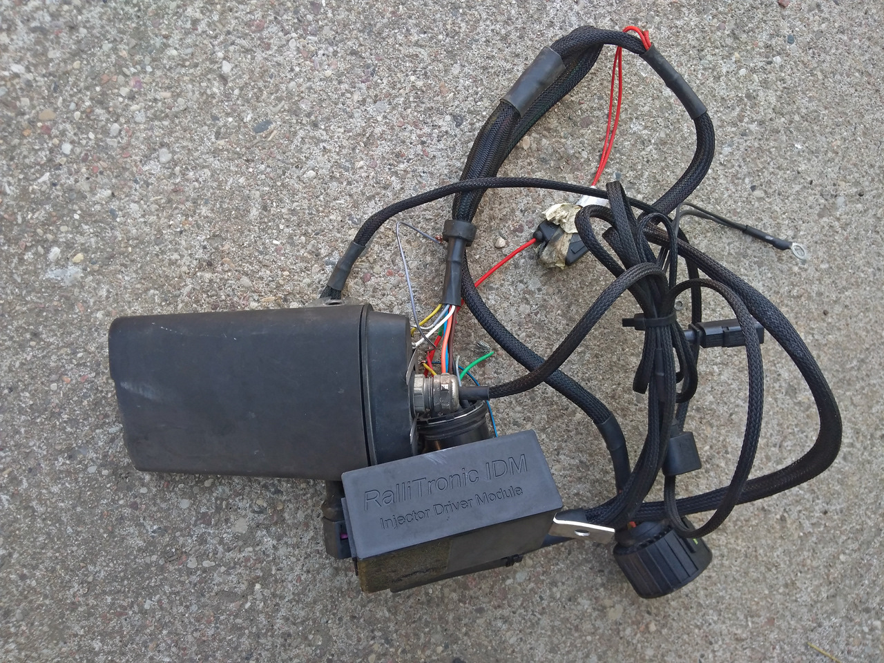 Неведомая фигня или управление впрыском для Outlander 2.0 td ...