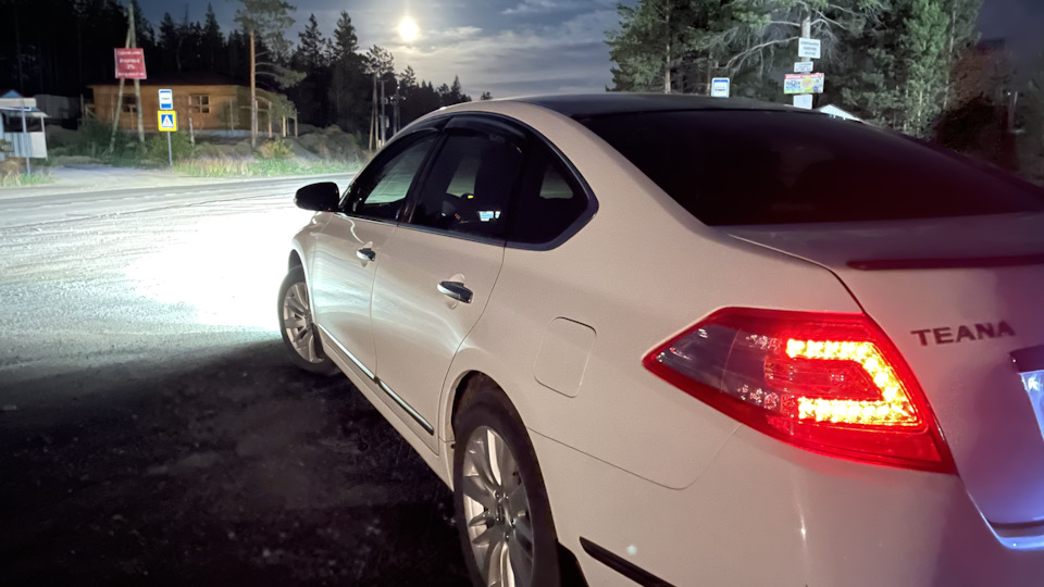 Срочно! Ищу распиновку фишек магнитолы. — Nissan Teana (J32), 2,5 л ...