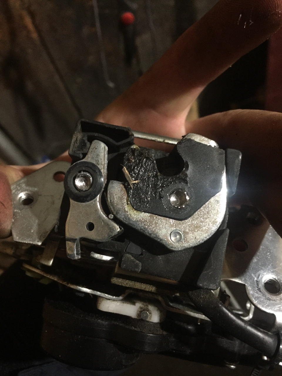 Замок — Great Wall Hover, 2 л., 2010 года | своими руками | DRIVE2