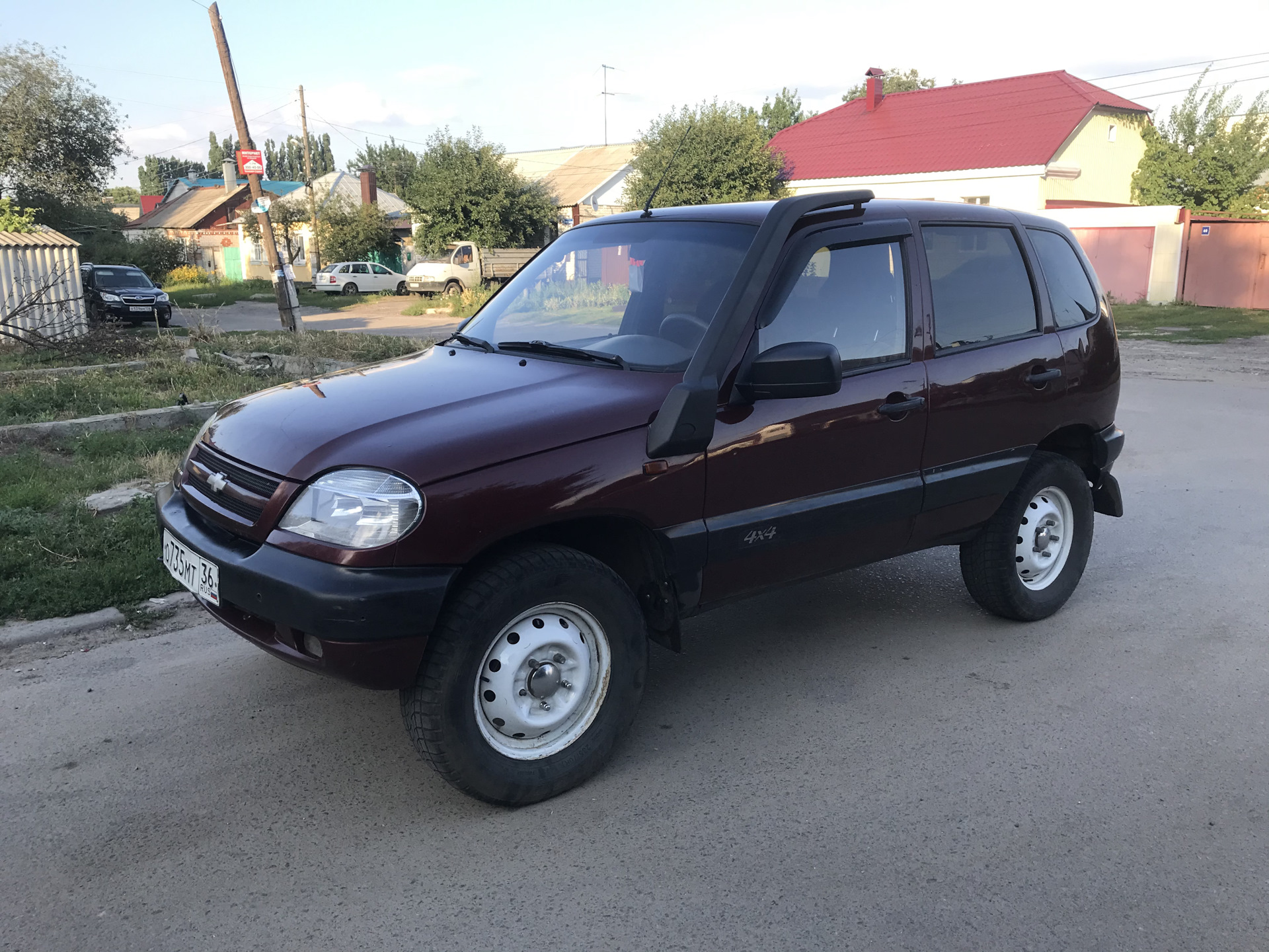 Chevrolet Niva.