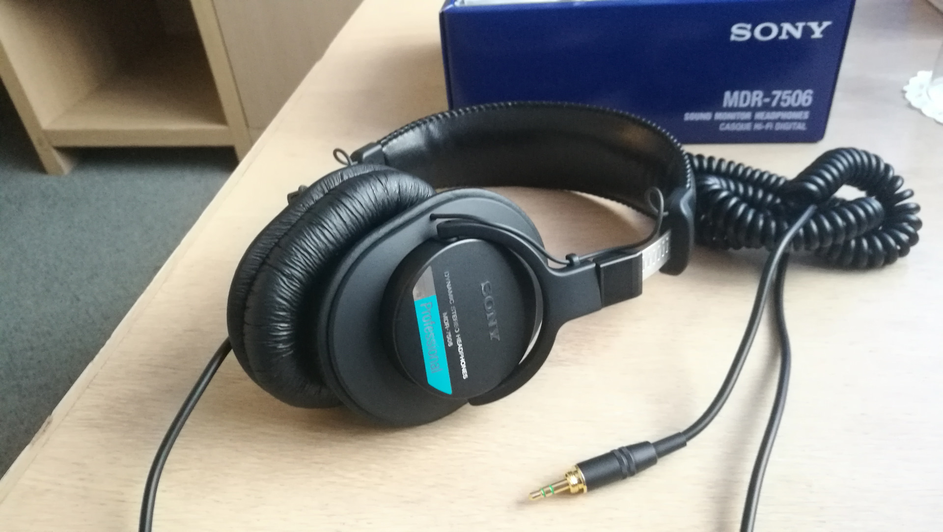 Sony 7506. Sony MDR-7506. Sony professional MDR 7506. Наушники Sony MDR-7506.