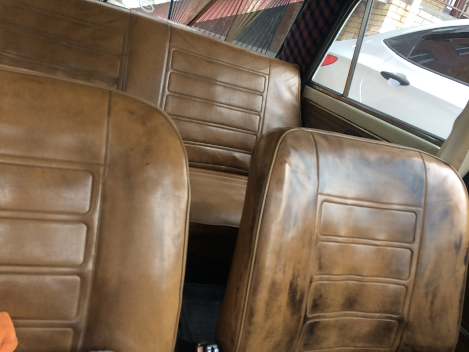 Чистка кожаных сидений — Lada 21011, 1,3 л, 1974 года | просто так | DRIVE2