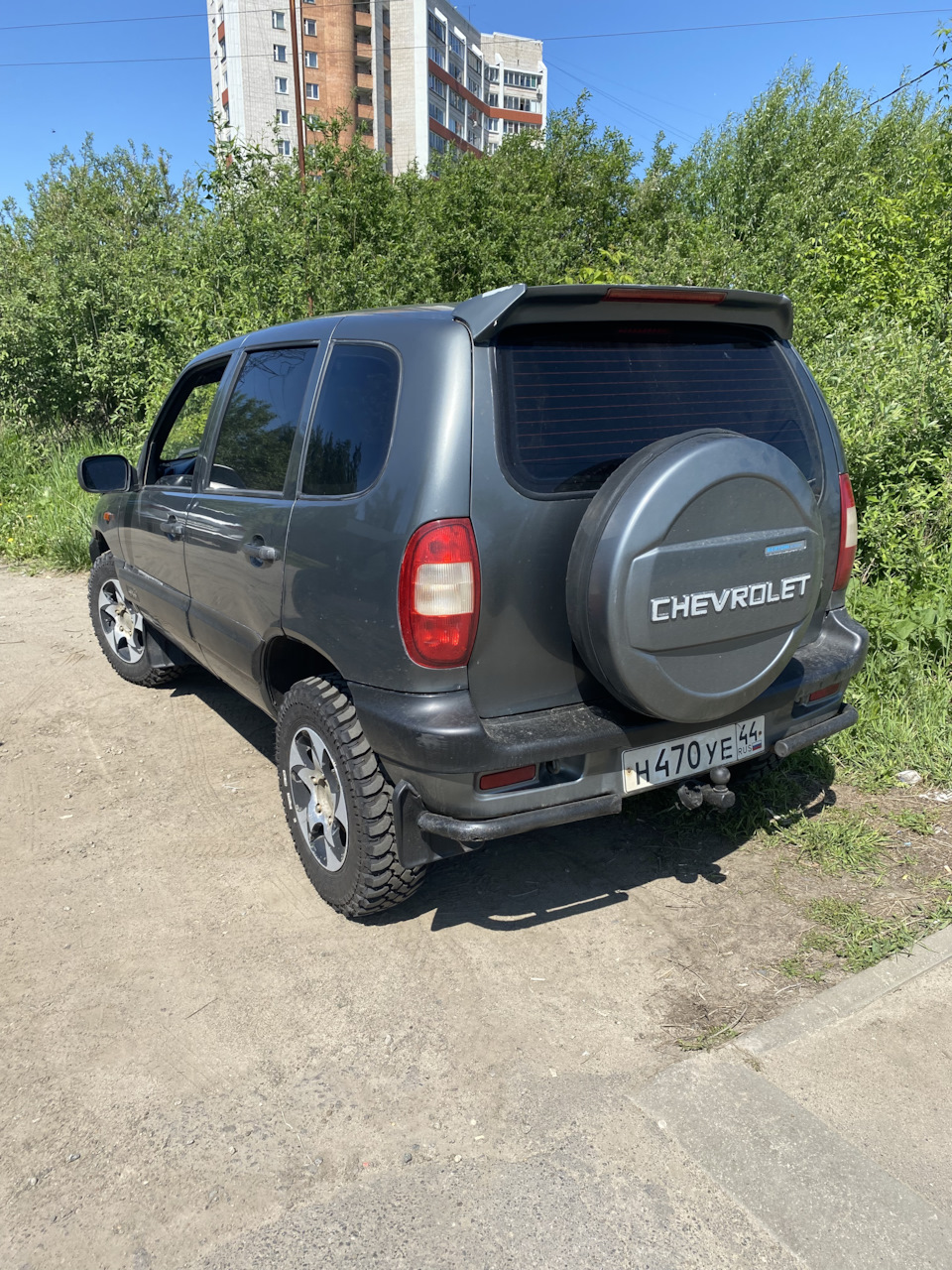 Нивасик все еще ремонтируется) — Chevrolet Niva, 1,7 л, 2004 года |  кузовной ремонт | DRIVE2