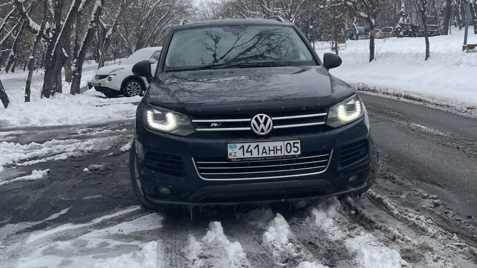 Сизый дым с выхлопной трубы и запах горелого масла — Volkswagen Touareg ...