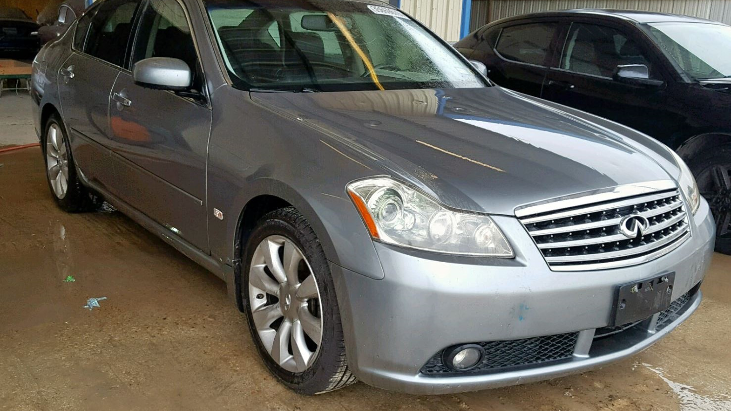 Nissan Fuga Infiniti m35