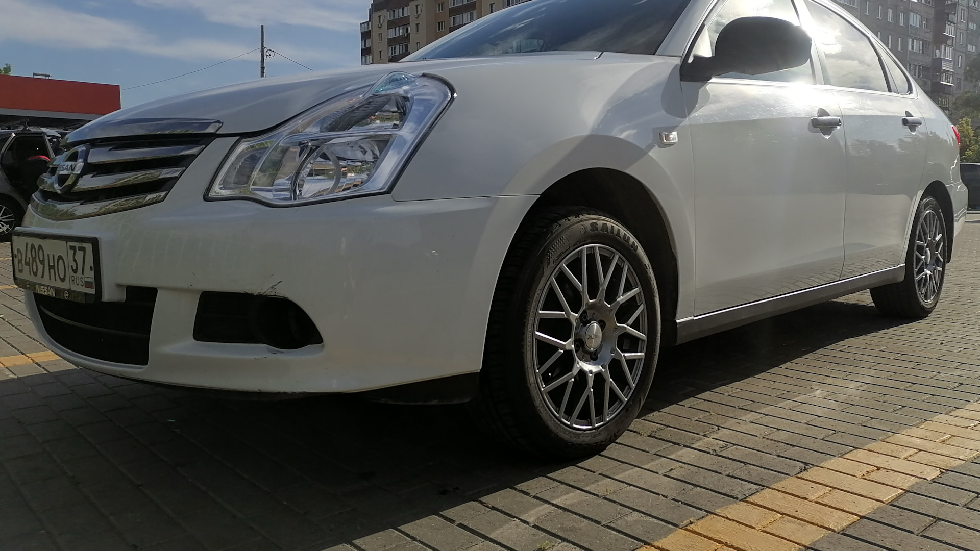 Nissan Almera V (G11/15) 1.6 бензиновый 2014 | 