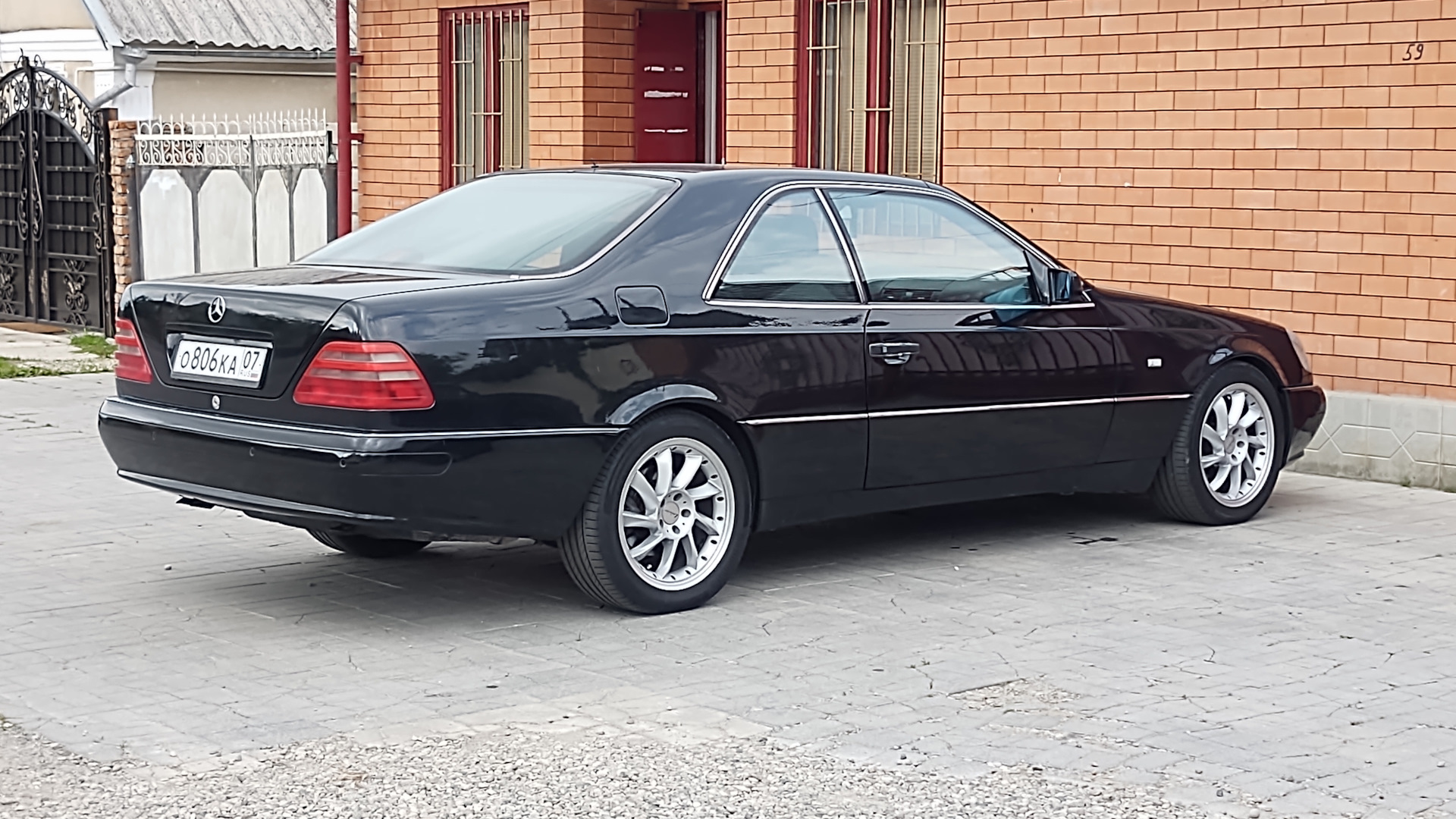 Mercedes-Benz CL-class (W140) 5.0 бензиновый 1997 | Designo Ultramarin на  DRIVE2