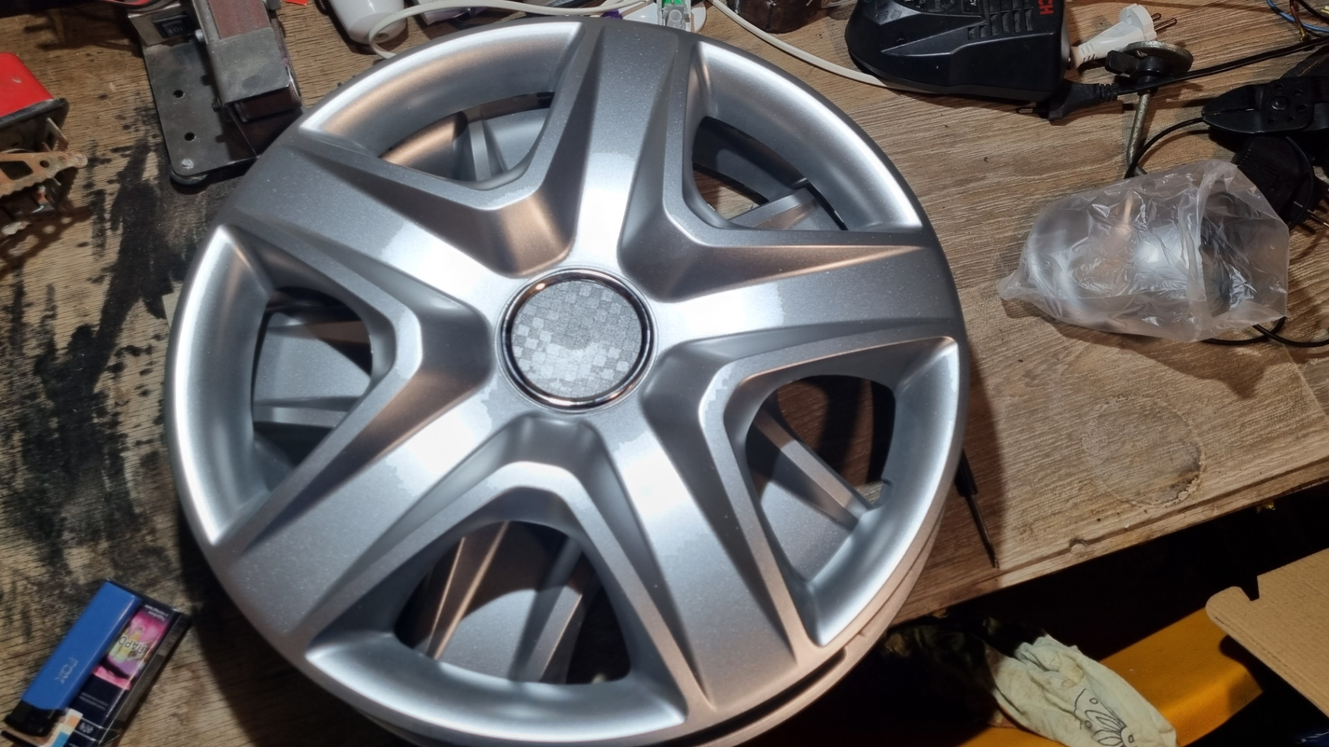 Нештатные колпаки SJS солярис — Hyundai Solaris (1G), 1,6 л, 2015 года ...