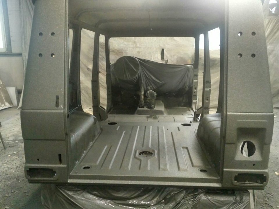 Полимочевина для автомобиля, Bullet liner — Mercedes-Benz G-Class (W460 ...