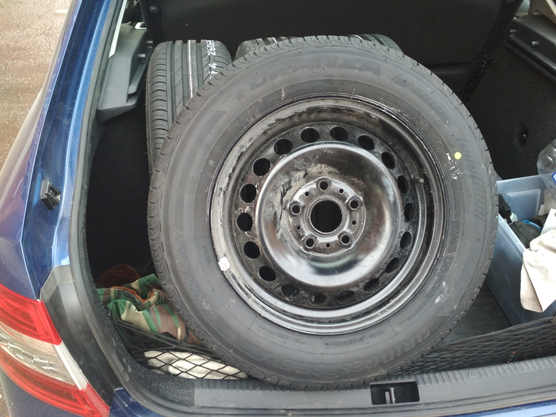 Bridgestone Turanza T001 195/65 R15 — Skoda Octavia A7 Mk3, 1,6 л, 2018 ...