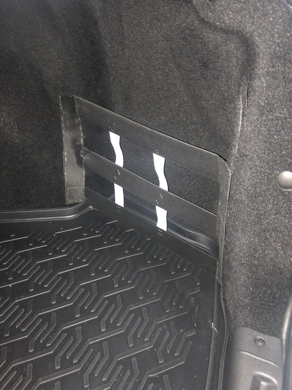 Карманы в багажник своими рукам — Lada Гранта, 1,6 л, 2018 года ...