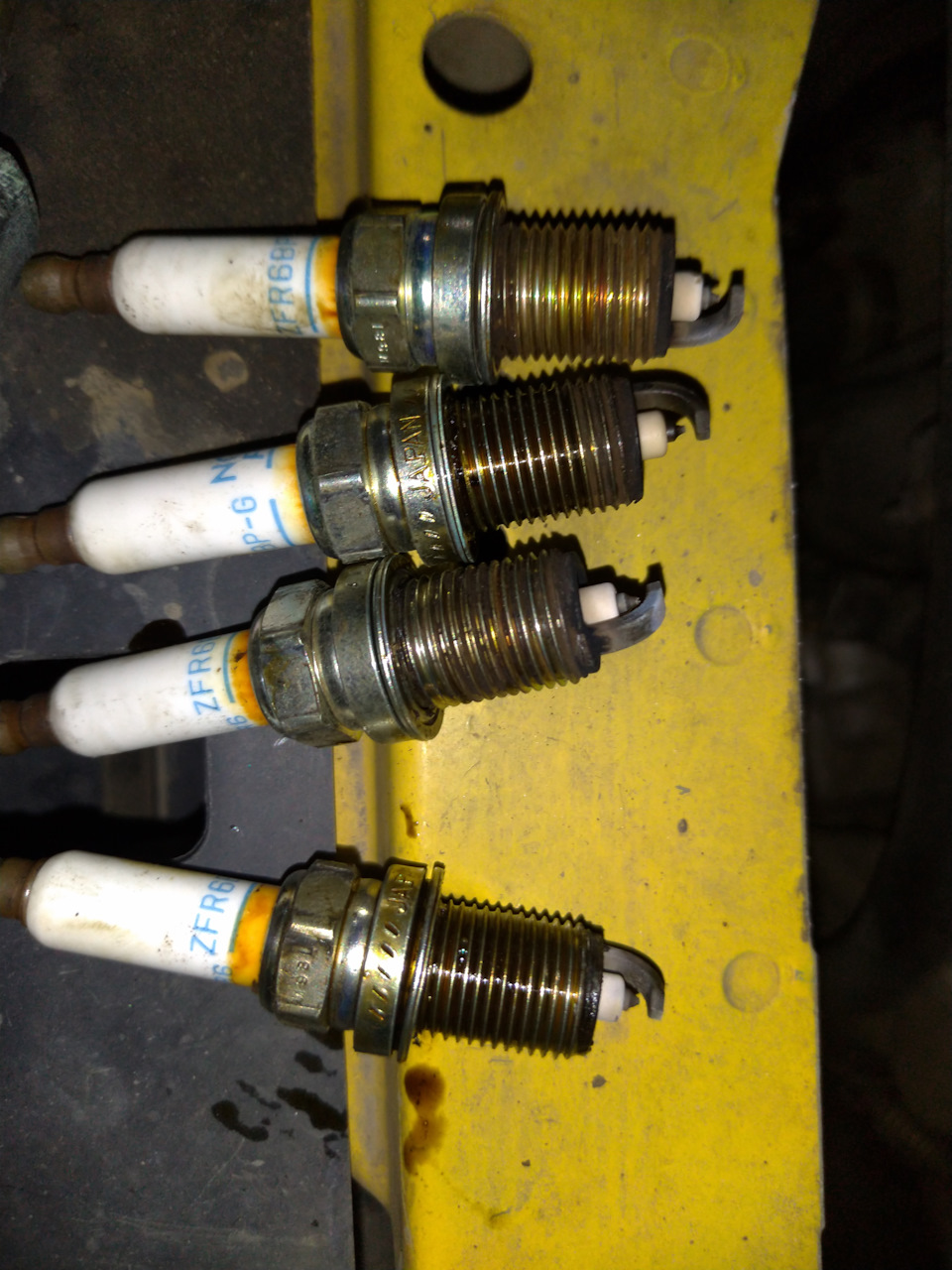 Вот такие свечи — Opel Astra J GTC