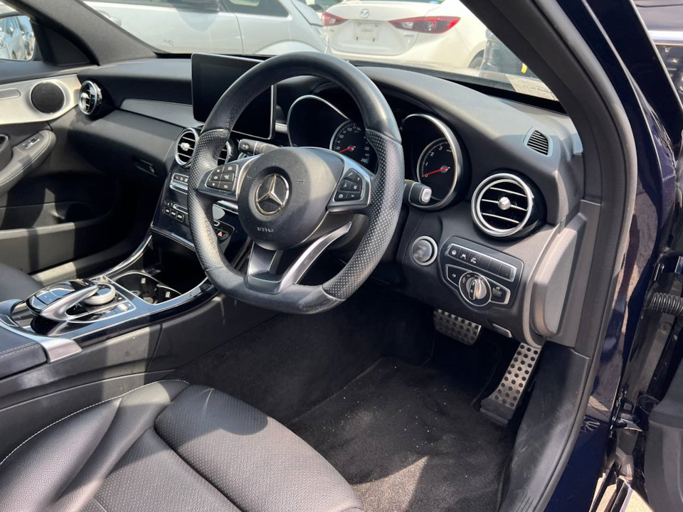 Фото в бортжурнале Mercedes-Benz C-Class (W205)