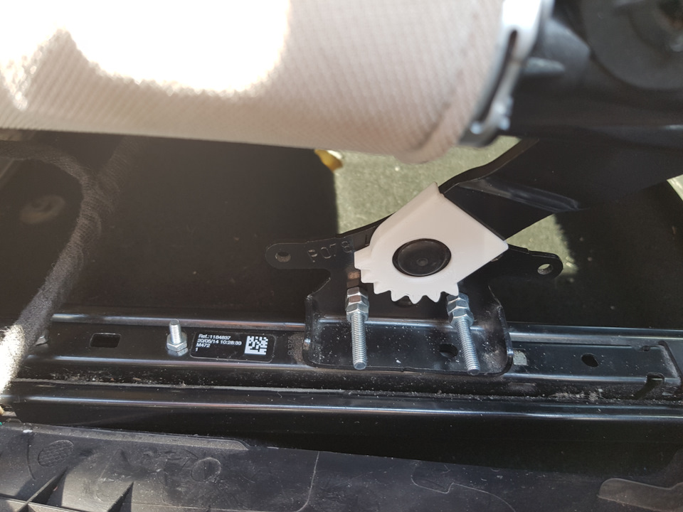 Фото в бортжурнале Nissan Qashqai (2G)