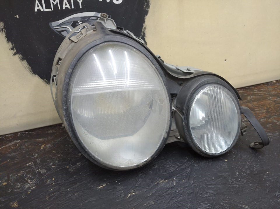 переделка фар с галогена на ксенон — Mercedes-Benz E-class (W210), 2,4 ...