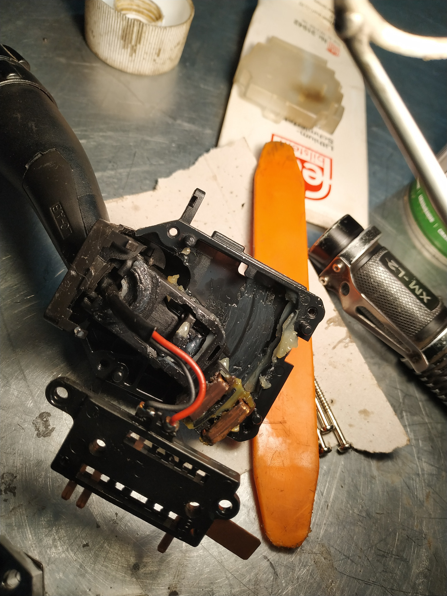 Ремонт подрулевых переключателей — Hyundai Accent (2G), 1,5 л, 2008 ...