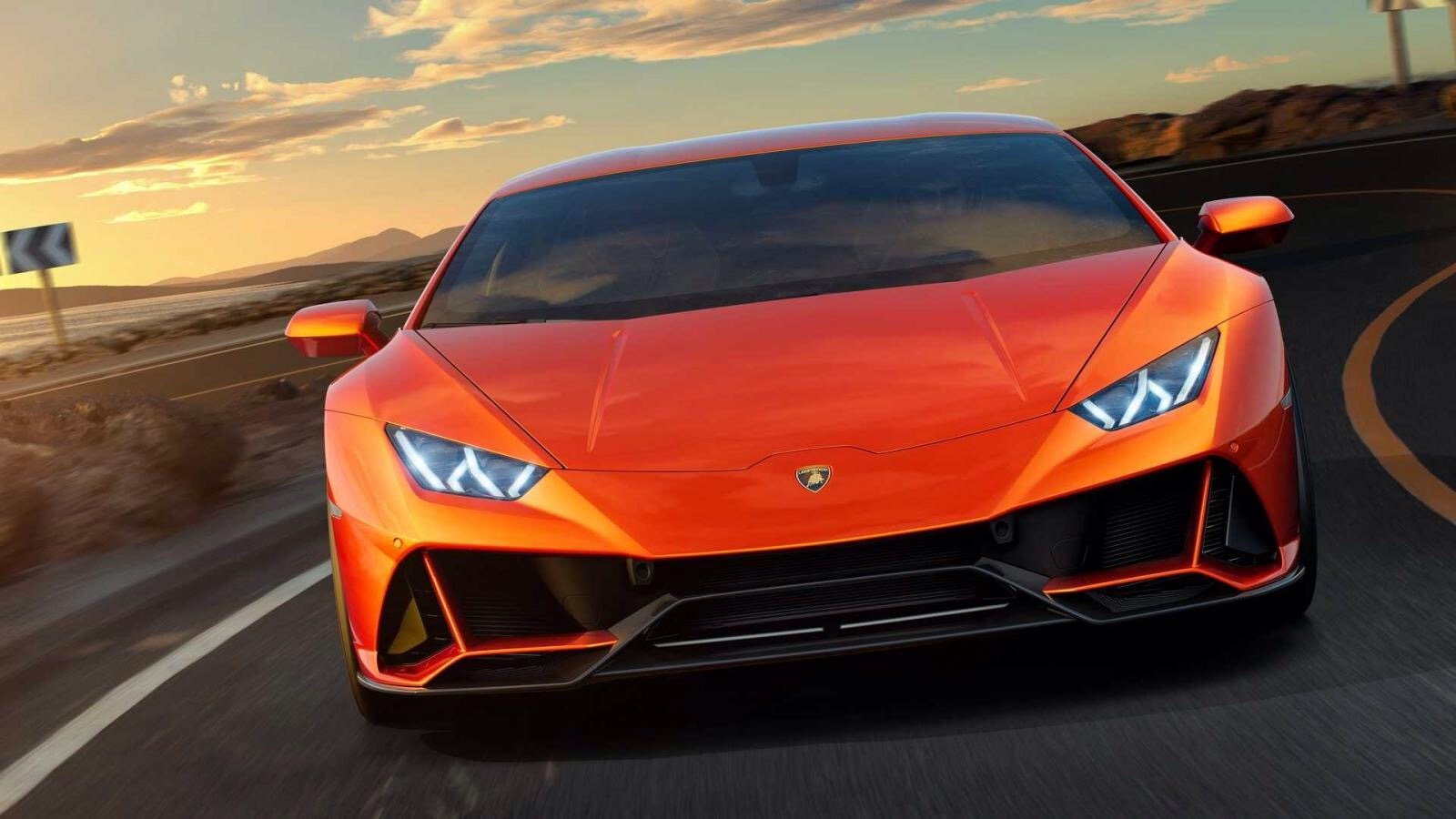 Lamborghini Huracan EVO оранжевый