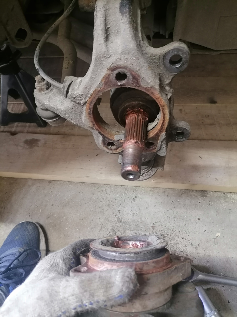 Замена передний правой ступицы MILES DB83007 на Marshall M8137535 ...