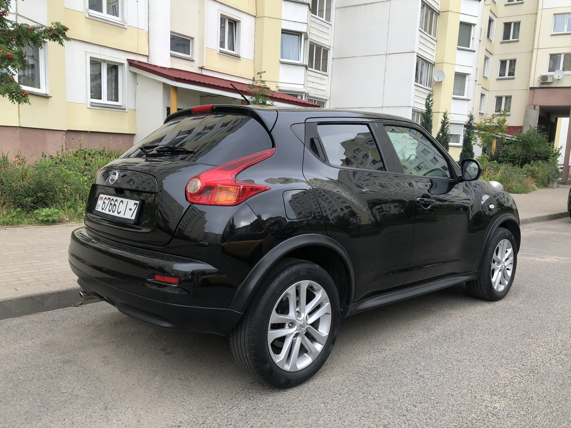 Nissan Juke 4 двери