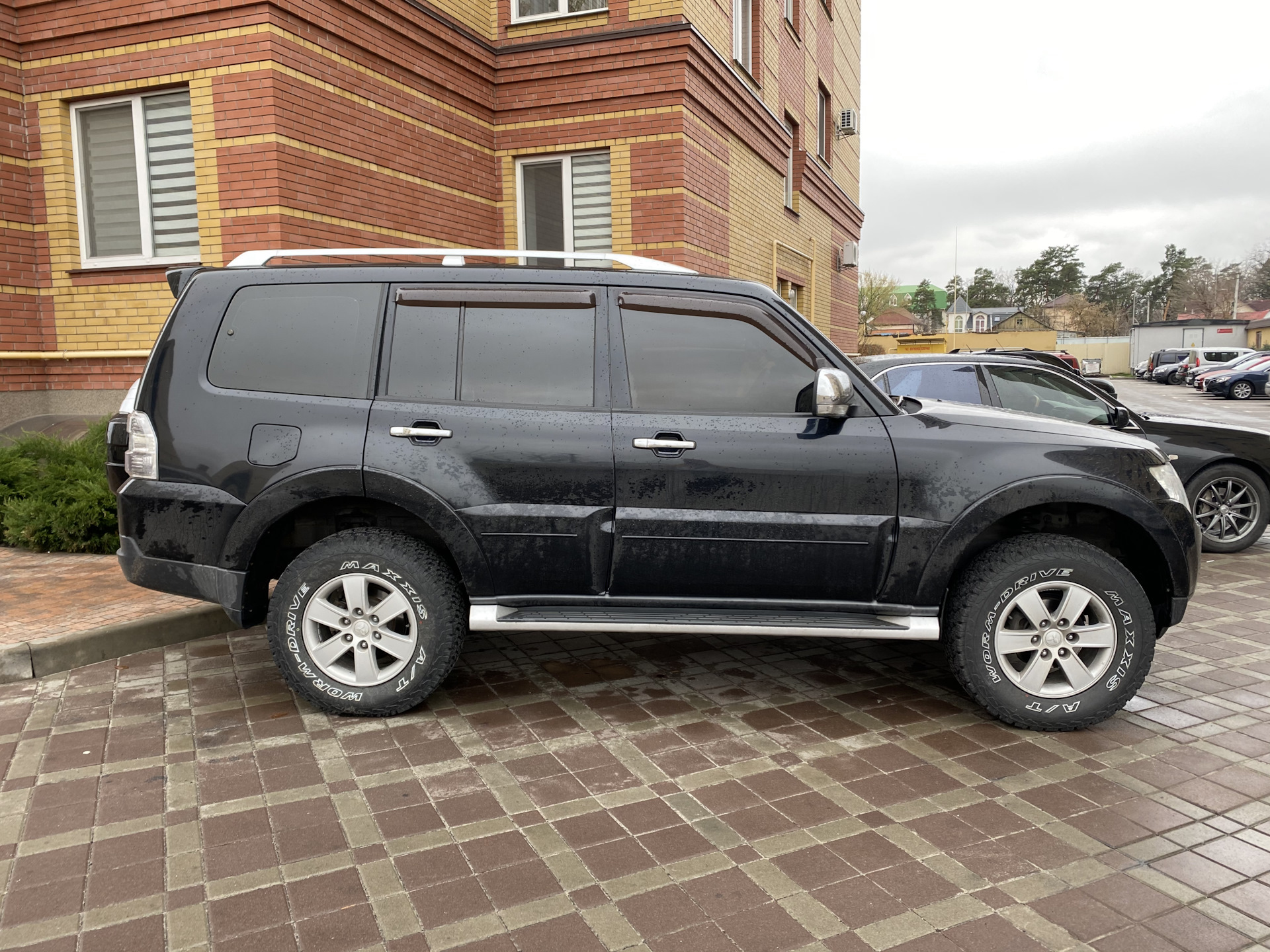 Тонировка в круг 15% лоб 35% — Mitsubishi Pajero (4G), 3 л, 2008 года ...