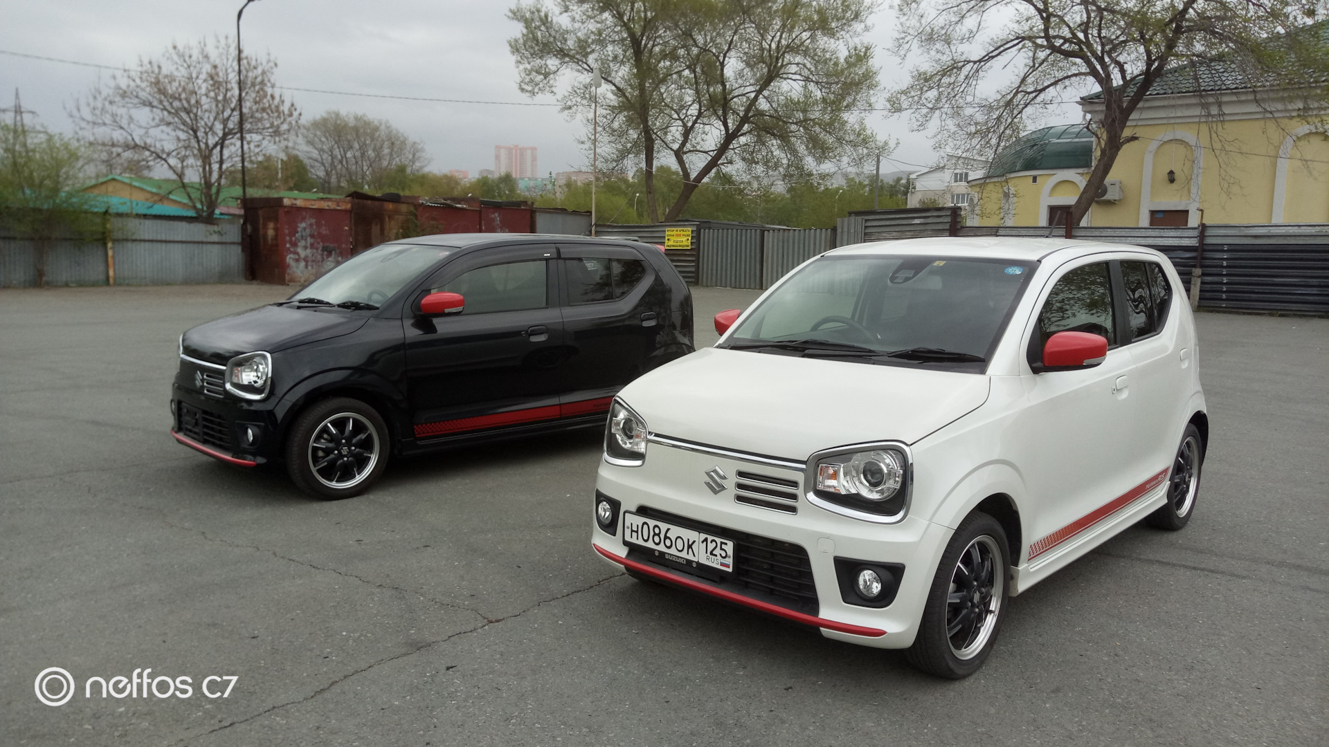 Малолитражка Suzuki Alto 800