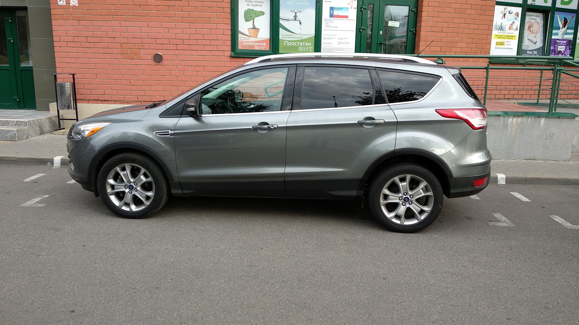 Ford Escape (3G) 1.6 бензиновый 2014 | 1.6 Turbo 2wd Titanium на DRIVE2