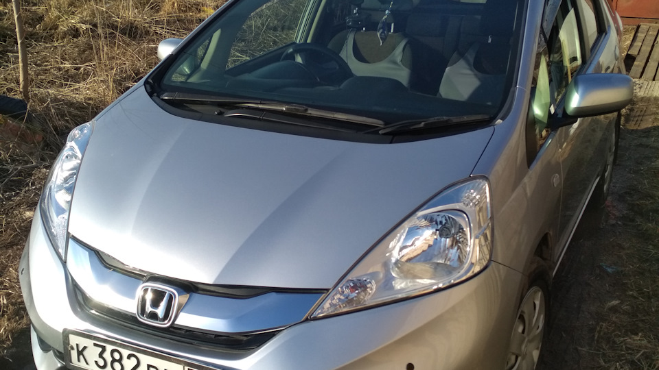 Honda Fit Shuttle (1G) 1.5 бензиновый 2014 | 4WD на DRIVE2