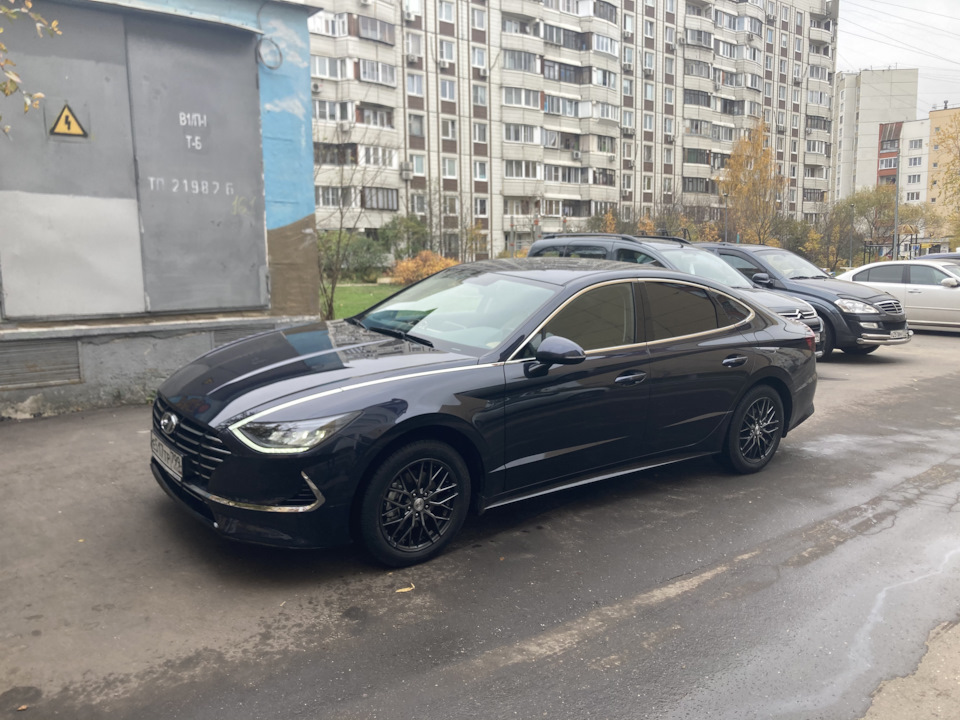 Соната дн 8. Hyundai Sonata dn8. Sonata dn8 r19. Hyundai Sonata dn8 диски. Хендай Соната dn8 антихром.