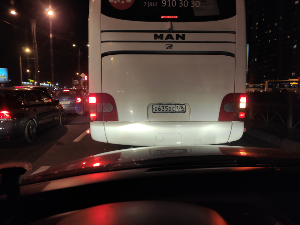 Галоген — Honda CR-V (RE). Запчасти на фото: 812910