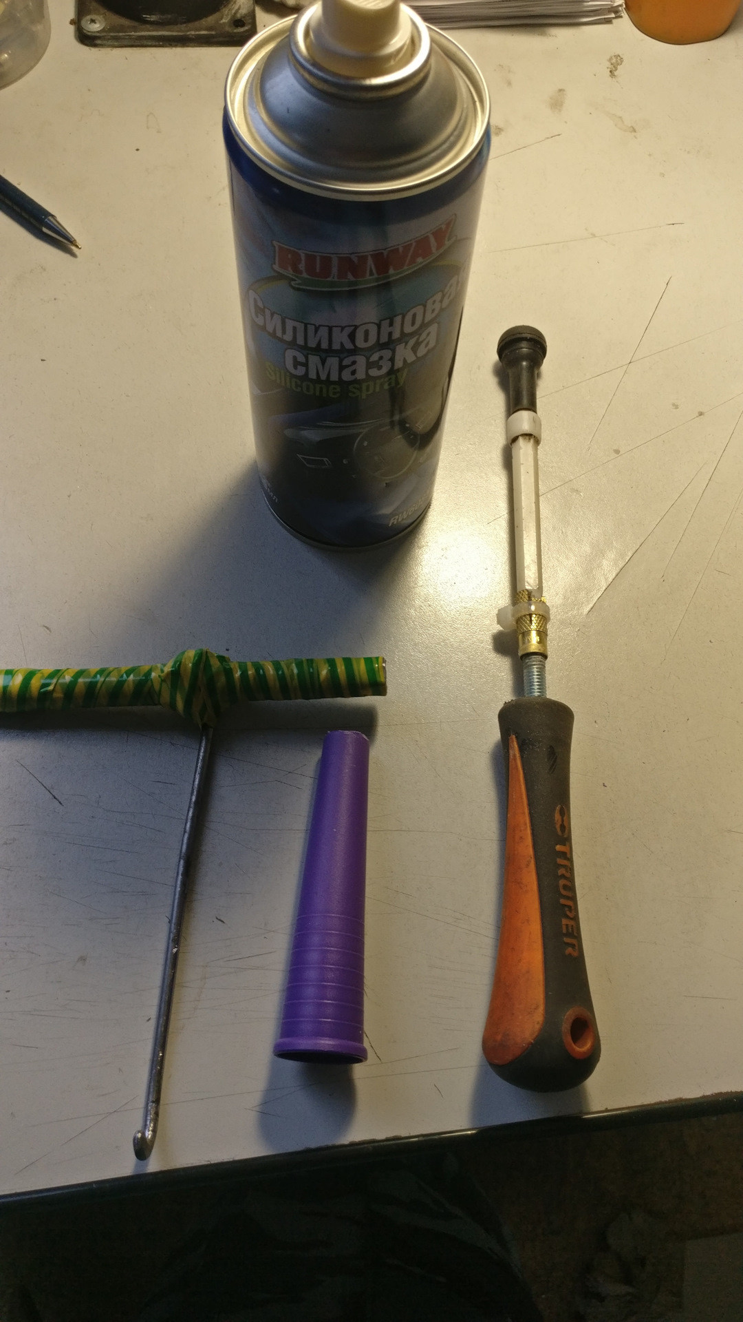 Замена ниппеля(соска) — Renault Symbol, 1,4 л, 2007 года | шины | DRIVE2