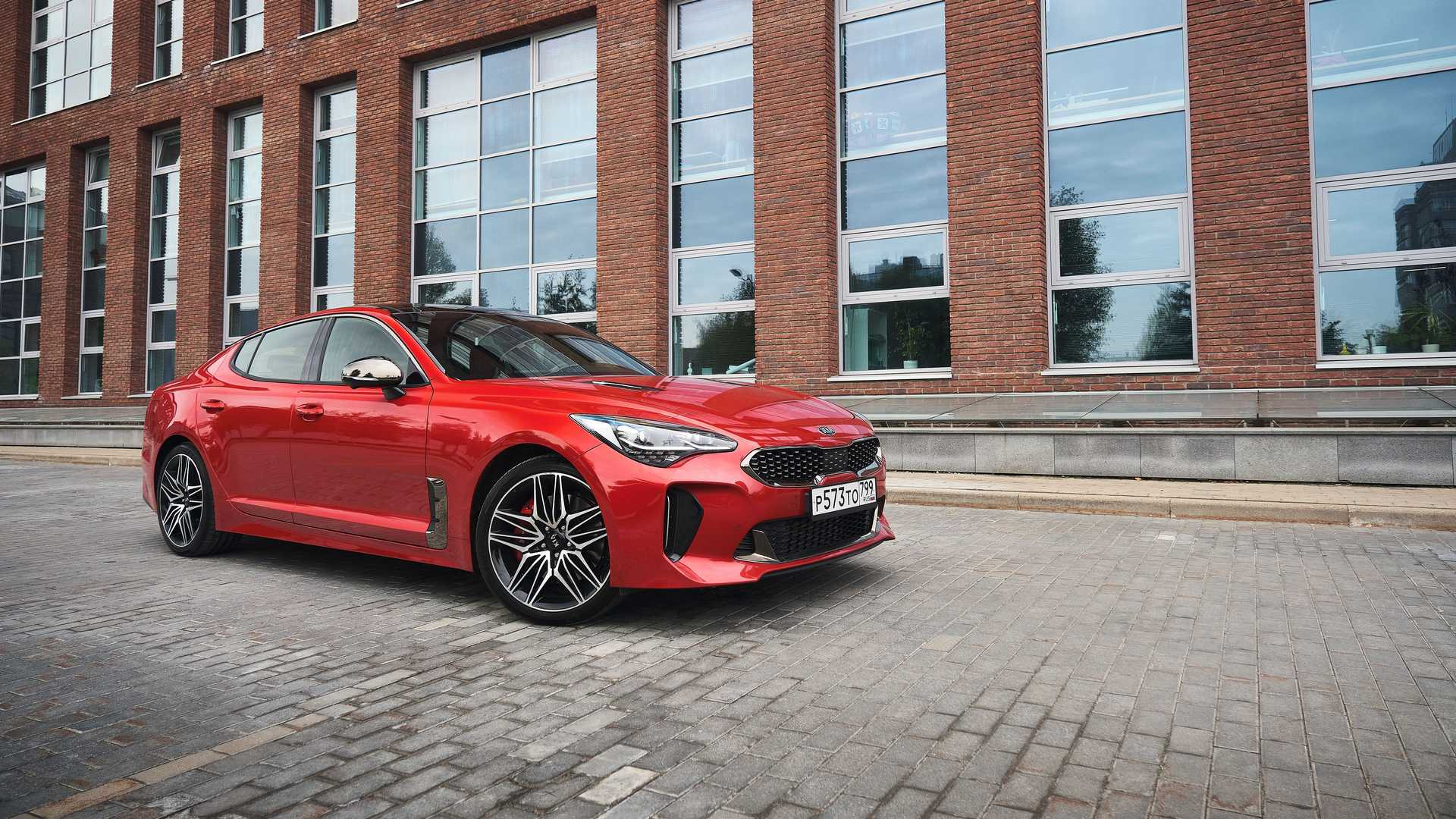 Стильный Kia Stinger: почему он актуален как никогда — «Тест-драйвы» на  DRIVE2