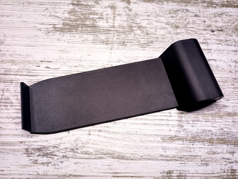 Авто с двумя телефонами в подлокотнике mIj SqLYMeqvIgthKqEWI6oIv1Q 960