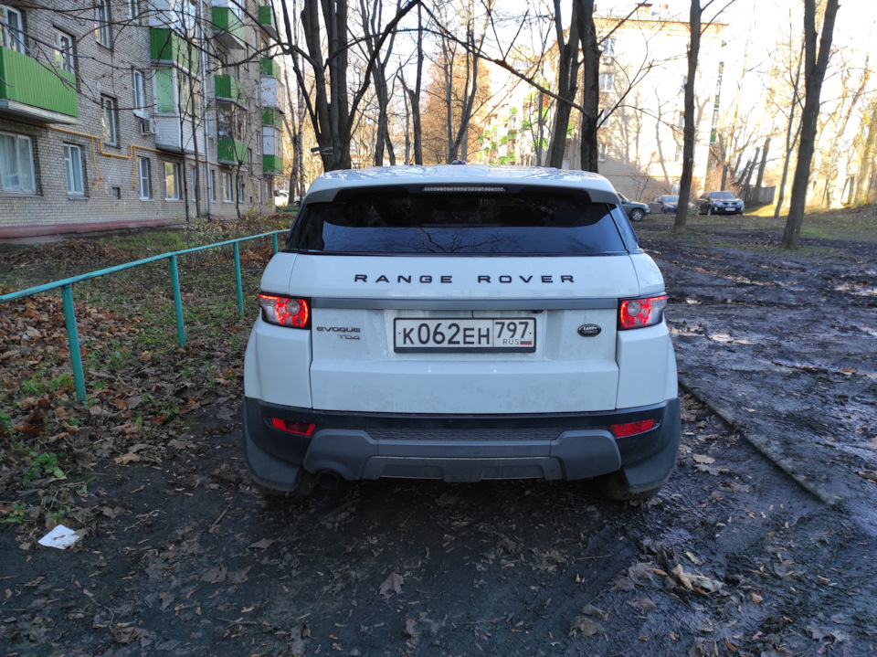 Регулировка двери багажника — Land Rover Range Rover Evoque, 2,2 л ...