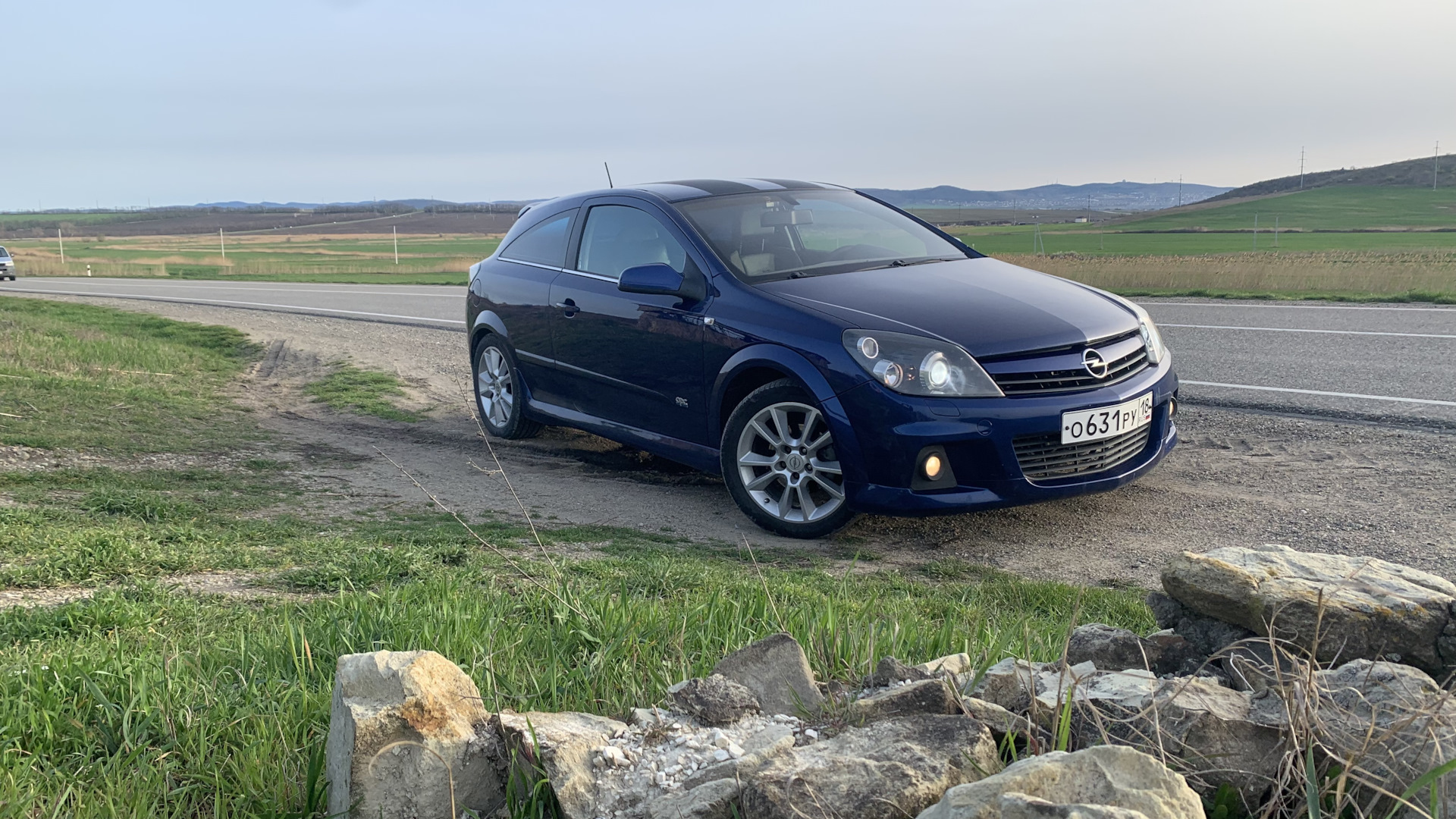 Opel Astra H GTC 1.8 бензиновый 2007 | Belka на DRIVE2